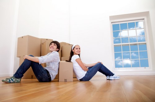 Efficient packing service helping a home or office move in Westbrompton